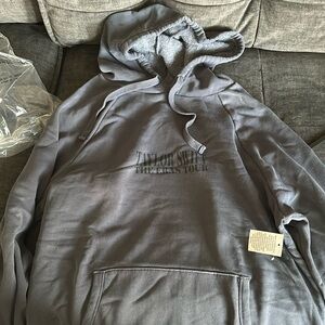 Taylor Swift world tour sweater, air tour blue